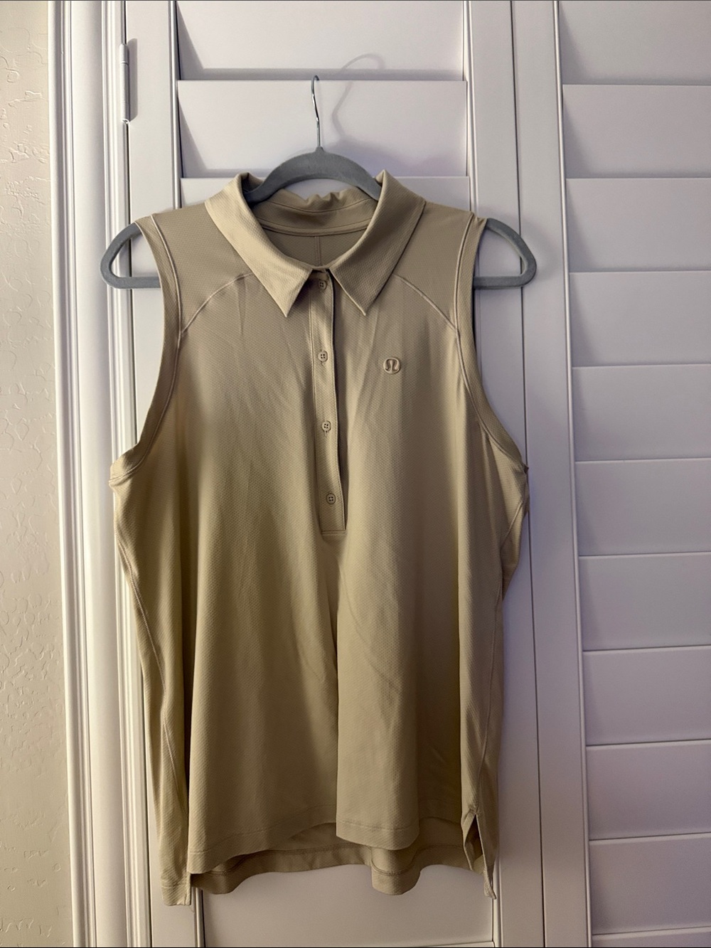 lululemon athletica Sleeveless Polo Crop Top in Light Beige